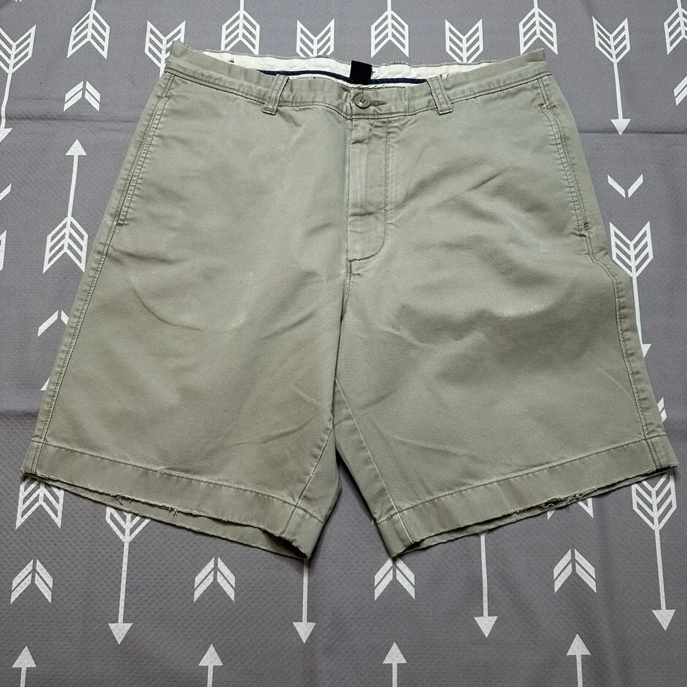 J Crew‎ Broken In Regular Fit Chino Khaki Shorts Men 35W Solid Beige Flat Front